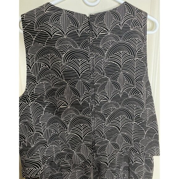 Halogen XL Sleeveless Romper Black White Geometric Print One Piece Chic Pockets - Picture 5 of 7